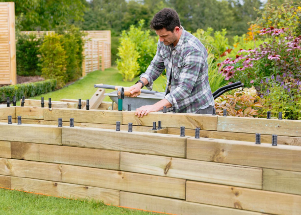 Bassin de jardin surélevé en bois sur mesure