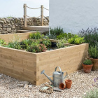 Grand bassin surélevé avec coins jardinières / 1.875 x 1.875 x 0.65m