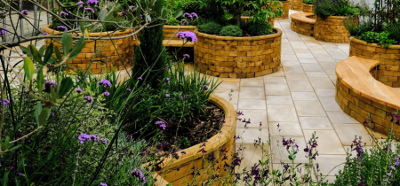 Quels types de jardinières surélevées puis-je construire avec WoodBlocX?